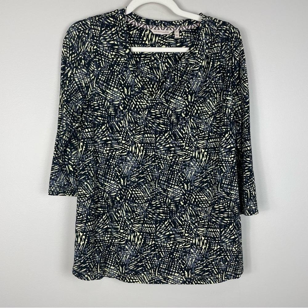 Soft Surroundings Go Lively Traverse Top Womens Small 3/4 Sleeve V-Neck Stretch